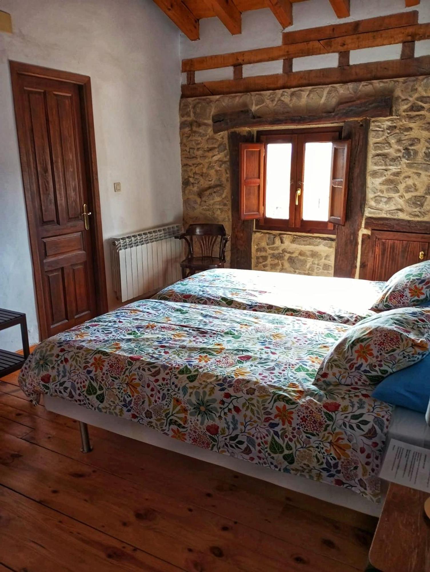 Don Baldomero Hotel Rural Cadinanos Room photo