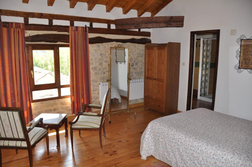 Don Baldomero Hotel Rural Cadinanos Exterior photo