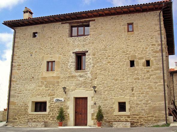 Don Baldomero Hotel Rural Cadinanos Exterior photo
